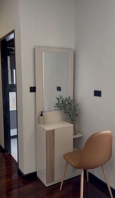 11R0485 ให้เช่าบ้านแฝดสองชั้น 2 ห้องนอน 3 ห้องน้ำ ราคา 30,000/เดือน โซนเกาะแก้ว