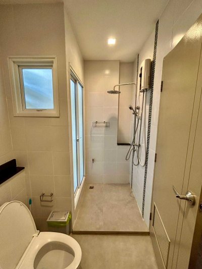 11R0487 ให้เช่าบ้านเดี่ยวสองชั้น 3 ห้องนอน 2 ห้องน้ำ ราคา 40,000/เดือน โซนเกาะแก้ว 11R0487 ให้เช่าบ้านเดี่ยวสองชั้น 3 ห้องนอน 2 ห้องน้ำ ราคา 40,000/เดือน โซนเกาะแก้ว