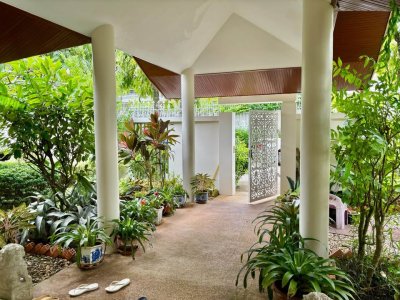 11R0489 ให้เช่าบ้านเดี่ยวสองชั้น 4 ห้องนอน 4 ห้องน้ำ ราคา 70,000/เดือน โซนเกาะแก้ว