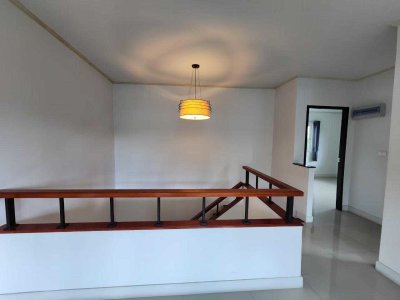 11R0492 ให้เช่าบ้านเดี่ยวสองชั้น 4 ห้องนอน 3 ห้องน้ำ ราคา 45,000/เดือน โซนเกาะแก้ว