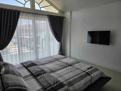 11R0493 ให้เช่าบ้านเดี่ยวสองชั้น 3 ห้องนอน 3 ห้องน้ำ ราคา 60,000/เดือน โซนเกาะแก้ว