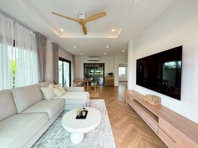 11R0494 ให้เช่าบ้านเดี่ยวสองชั้น 4 ห้องนอน 3 ห้องน้ำ ราคา 85,000/เดือน โซนเกาะแก้ว