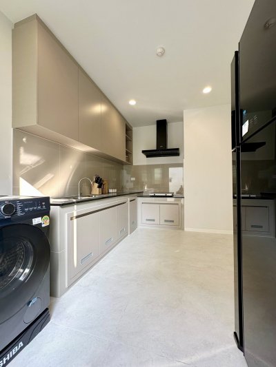 11R0499 This house for rent 4 bedroom 4 bathroom 140,000/month at kohkaew