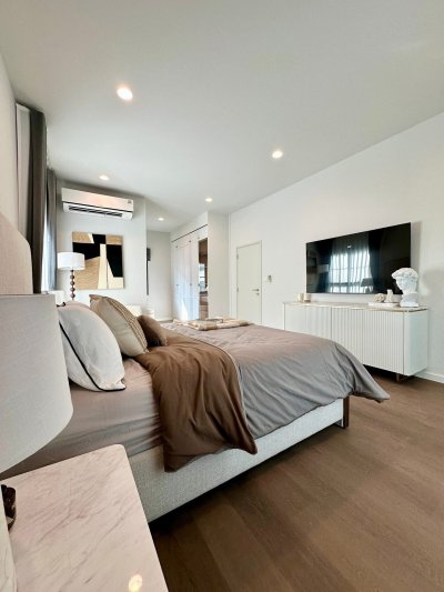 11R0499 This house for rent 4 bedroom 4 bathroom 140,000/month at kohkaew