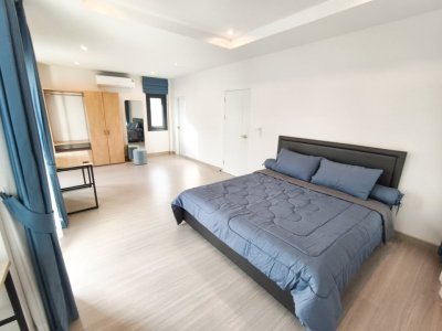 11R0501 ให้เช่าบ้านเดี่ยวสองชั้น 4 ห้องนอน 3 ห้องน้ำ ราคา 75,000/เดือน โซนเกาะแก้ว