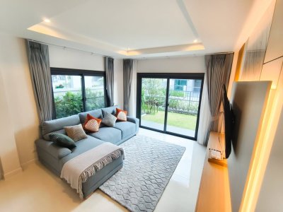 11R0501 ให้เช่าบ้านเดี่ยวสองชั้น 4 ห้องนอน 3 ห้องน้ำ ราคา 75,000/เดือน โซนเกาะแก้ว