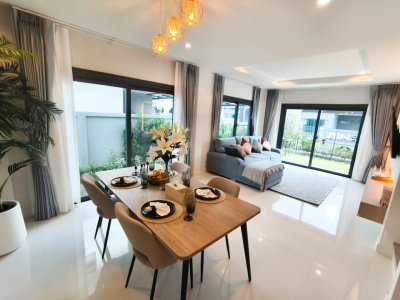 11R0501 ให้เช่าบ้านเดี่ยวสองชั้น 4 ห้องนอน 3 ห้องน้ำ ราคา 75,000/เดือน โซนเกาะแก้ว