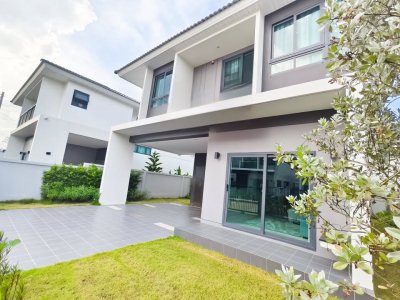 11R0501 ให้เช่าบ้านเดี่ยวสองชั้น 4 ห้องนอน 3 ห้องน้ำ ราคา 75,000/เดือน โซนเกาะแก้ว