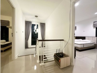 11R0505 ให้เช่าบ้านเดี่ยวสองชั้น 3 ห้องนอน 3 ห้องน้ำ ราคา 62,000/เดือน โซนเกาะแก้ว