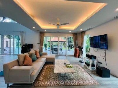 11R0506 Pool villa for rent 5 bedroom 4 bathroom 195,000/month at kohkaew