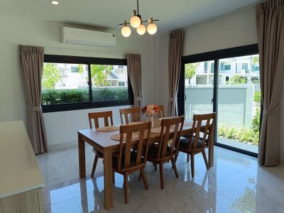 11R0507 ให้เช่าบ้านเดี่ยวสองชั้น 4 ห้องนอน 4 ห้องน้ำ ราคา 95,000/เดือน โซนกมลา