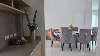 11R0509 ให้เช่า pool villa 4 ห้องนอน 3 ห้องน้ำ ราคา 110,000/เดือน โซนเกาะแก้ว