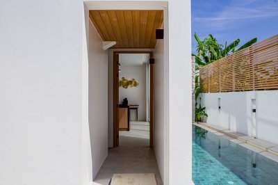 11R0516 ให้เช่า pool villa 4 ห้องนอน 5 ห้องน้ำ ราคา 100,000/เดือน โซนเกาะแก้ว