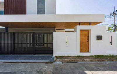 11R0518 ให้เช่า pool villa 3 ห้องนอน 2 ห้องน้ำ ราคา 85,000/เดือน โซนเกาะแก้ว