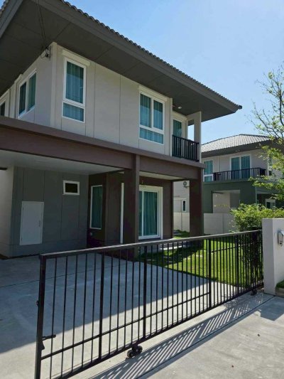 11R0540 ให้เช่าบ้านเดี่ยวสองชั้น 3 ห้องนอน 3 ห้องน้ำ ราคา 75,000/เดือน โซนเกาะแก้ว