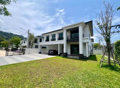 11R0544 This house for rent 4 bedroom 5 bathroom 160,000/month at kohkaew