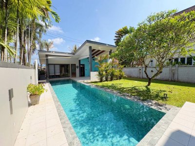 11R0549 ให้เช่า pool villa 3 ห้องนอน 3 ห้องน้ำ ราคา 130,000/เดือน โซนเกาะแก้ว