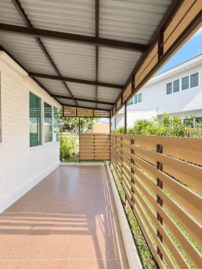 11R0553 This house for rent 4 bedroom 3 bathroom 50,000/month at kohkaew