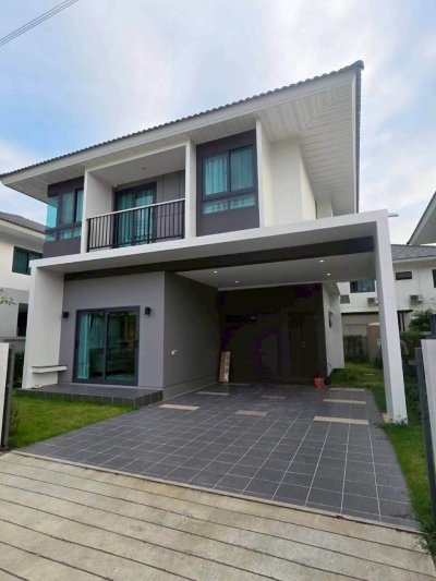11R0556 This house for rent 4 bedroom 3 bathroom 75,000/month at kohkaew