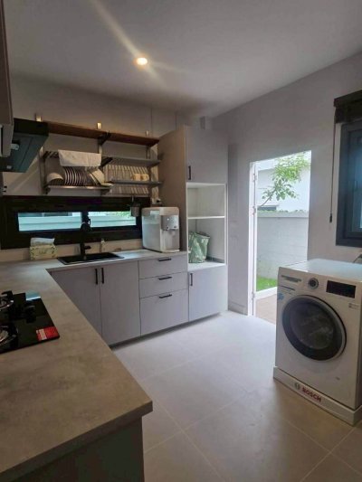 11R0556 This house for rent 4 bedroom 3 bathroom 75,000/month at kohkaew