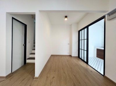 11S0082 This house for sale 3,190,000 bath 4 bedrooms 3 bathrooms location at kohkaew