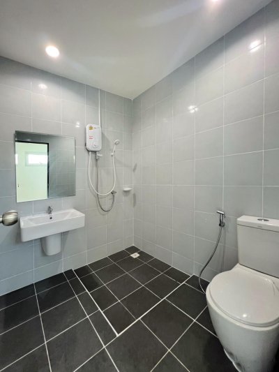 11S0082 This house for sale 3,190,000 bath 4 bedrooms 3 bathrooms location at kohkaew