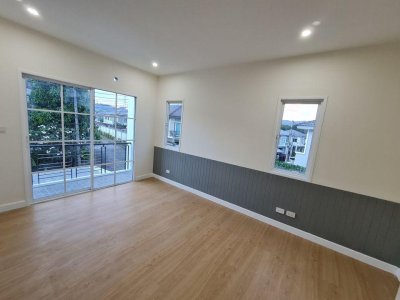 11S0085 ขายบ้านแฝดสองชั้น 4ห้องนอน 3ห้องน้ำ ราคา 4,800,000 บาท โซนเกาะแก้ว