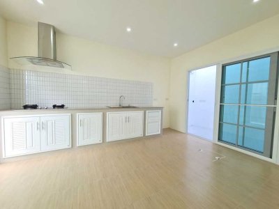 11S0085 ขายบ้านแฝดสองชั้น 4ห้องนอน 3ห้องน้ำ ราคา 4,800,000 บาท โซนเกาะแก้ว