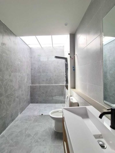 11S0085 ขายบ้านแฝดสองชั้น 4ห้องนอน 3ห้องน้ำ ราคา 4,800,000 บาท โซนเกาะแก้ว