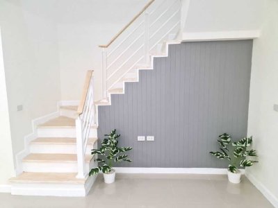 11S0085 ขายบ้านแฝดสองชั้น 4ห้องนอน 3ห้องน้ำ ราคา 4,800,000 บาท โซนเกาะแก้ว