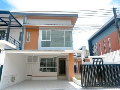 11S0093 This house for sale 4,190,000 baht 3bedrooms 3bathrooms location at kohkaew