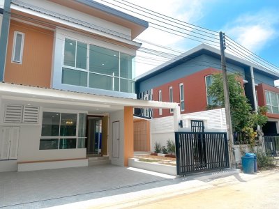 11S0093 This house for sale 4,190,000 baht 3bedrooms 3bathrooms location at kohkaew