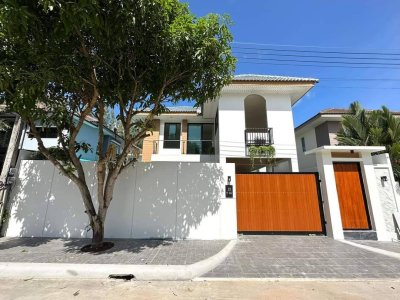 11S0098 This house for sale 6,990,000 baht 3bedroom 3bathroom located at kohkaew