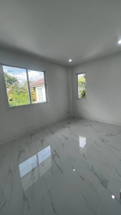 11S0108 This house for rent 6,990,000 baht 4 bedroom 3 bathroom located at kohkaew