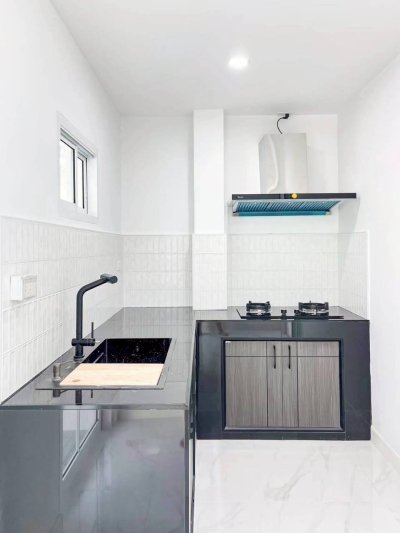 11S0108 This house for rent 5,990,000 baht 4 bedroom 3 bathroom located at kohkaew