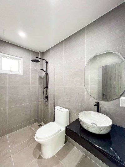 11S0108 This house for rent 5,990,000 baht 4 bedroom 3 bathroom located at kohkaew