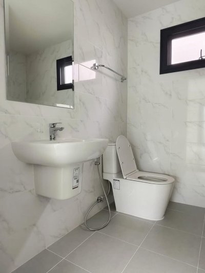 11S0119 This house for sale 9,890,000 baht 4 bedroom 3 bathroom located at kohkaew