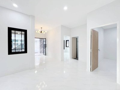 11S0131 ขายบ้านแฝดสองชั้น ราคา 5,280,000 บาท 3 ห้องนอน 2 ห้องน้ำ โซนเกาะแก้ว