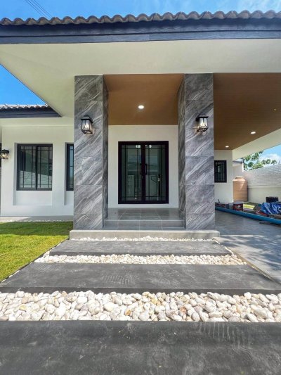 11S0131 ขายบ้านแฝดสองชั้น ราคา 5,280,000 บาท 3 ห้องนอน 2 ห้องน้ำ โซนเกาะแก้ว