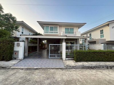 11S0135 ขายบ้านเดี่ยวสองชั้น ราคา 6,900,000 บาท 3 ห้องนอน 2 ห้องน้ำ โซนเกาะแก้ว