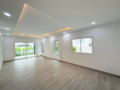 11S0144 ขายบ้านเดี่ยวสองชั้น ราคา 8,790,000 บาท 4 ห้องนอน 3 ห้องน้ำ โซนเกาะแก้ว