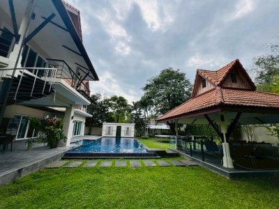 11S0146 Pool villa for sale 37,000,000 baht 5 bedroom 4 bathroom at kohkaew