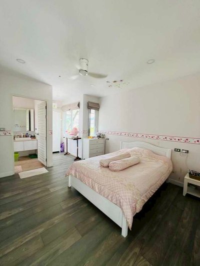 11S0146 Pool villa for sale 37,000,000 baht 5 bedroom 4 bathroom at kohkaew