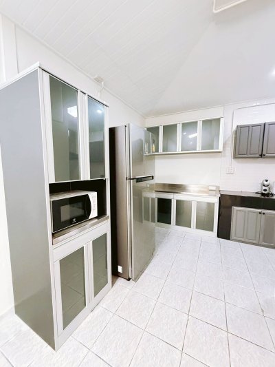 11S0152 This house for sale 5,900,000 baht 4 bedroom 3 bathroom at kohkaew