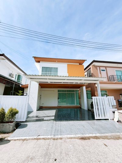 11S0152 This house for sale 5,900,000 baht 4 bedroom 3 bathroom at kohkaew