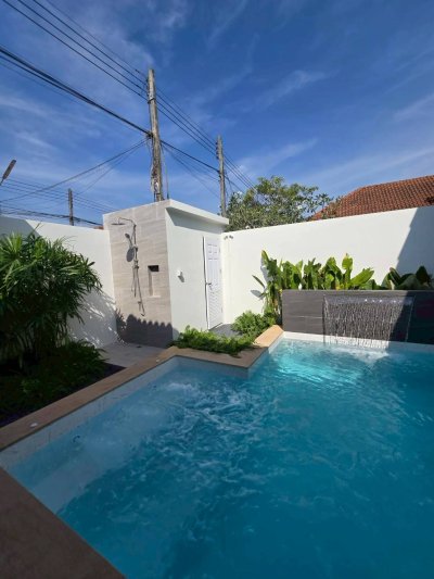 11S0153 ขายพูลวิลล่า ราคา 8,490,000 บาท 3 ห้องนอน 4 ห้องน้ำ โซนเกาะแก้ว