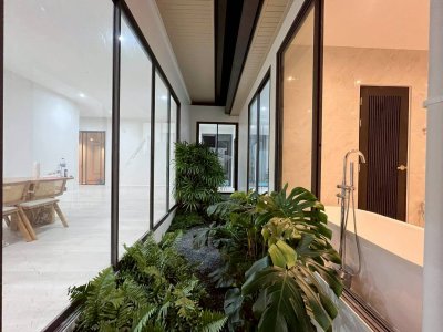 11S0153 ขายพูลวิลล่า ราคา 8,490,000 บาท 3 ห้องนอน 4 ห้องน้ำ โซนเกาะแก้ว