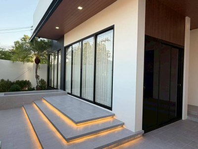 11S0155 ขายพูลวิลล่า ราคา 10,900,000 บาท 3 ห้องนอน 4 ห้องน้ำ โซนเกาะแก้ว