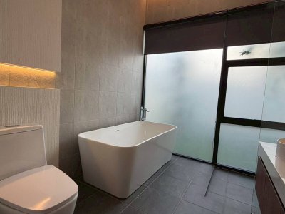 11S0155 ขายพูลวิลล่า ราคา 10,900,000 บาท 3 ห้องนอน 4 ห้องน้ำ โซนเกาะแก้ว