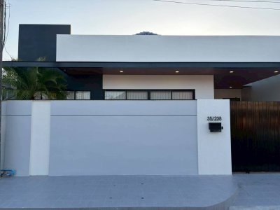 11S0155 ขายพูลวิลล่า ราคา 10,900,000 บาท 3 ห้องนอน 4 ห้องน้ำ โซนเกาะแก้ว